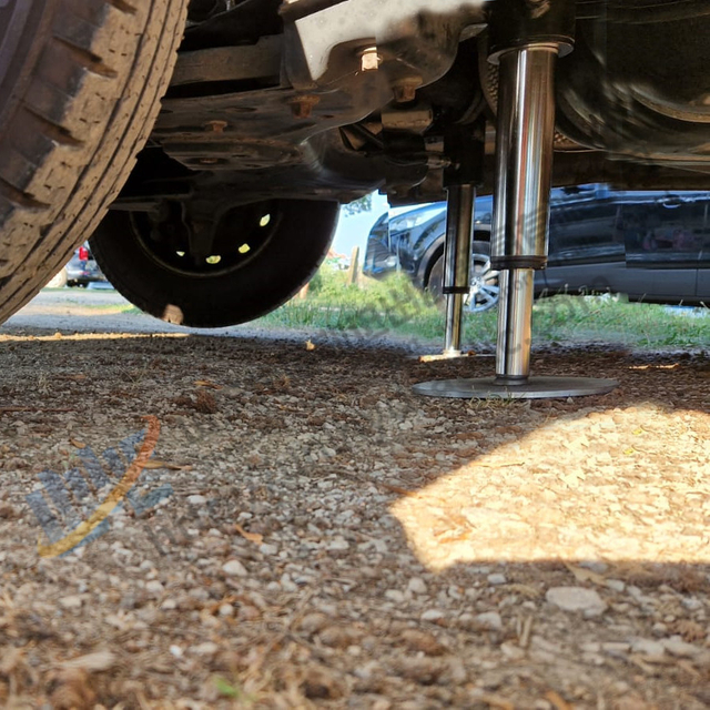 Hydraulic Auto-leveling System for Caravan / RV / Camper